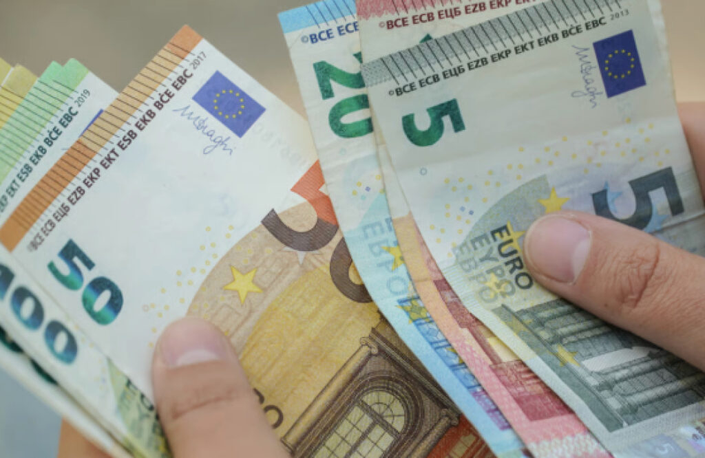 Не виплачують зарплату в Іспанії, що робити